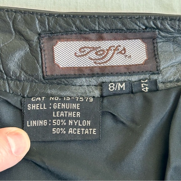 'toffs Black Leather Crocodile Imprint Midi Pencil Skirt - Picture 5 of 9